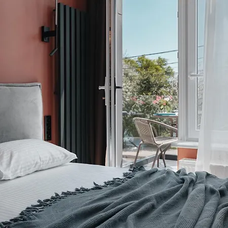 Apartment магнит смарт первая линия