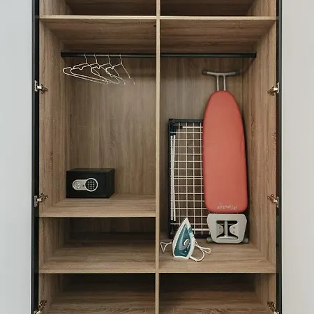магнит смарт первая линия Apartment